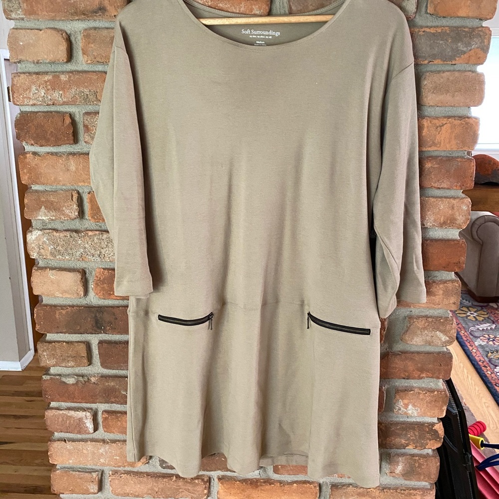 Dress with front zipper faux pockets